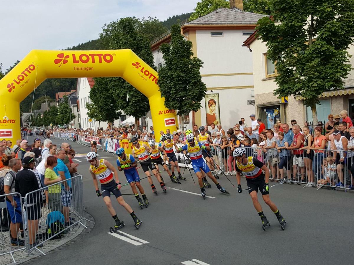 Ferienhaus Am Kirchberg Kurort Steinbach-Hallenberg Exteriör bild